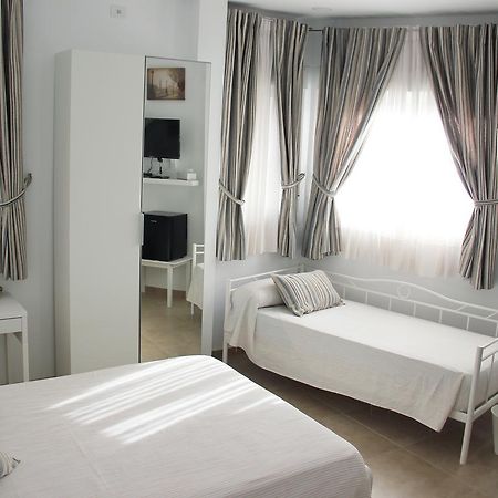 Sunnylivings Hotell Sevilla Eksteriør bilde